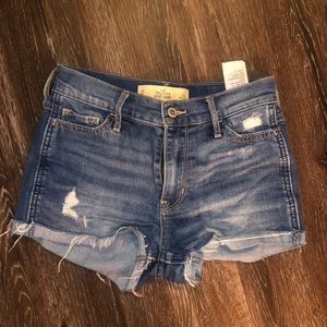 Hollister Jean shorts